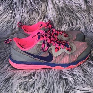🤩Nike Dual Fusion Trail Tennis Shoes Size 7
